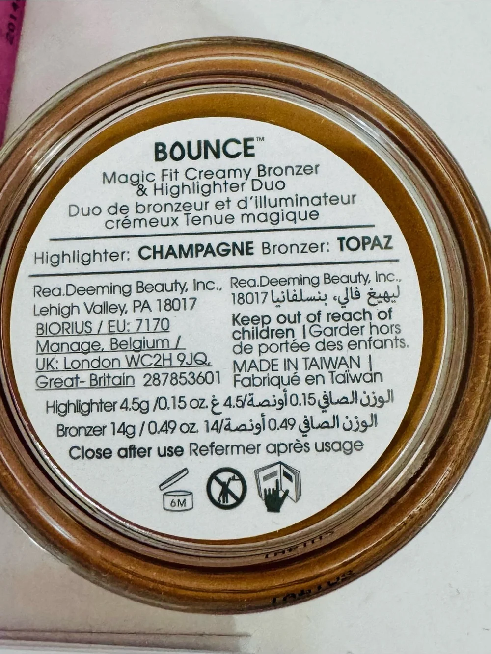 beautyblender Bounce Bronzer & Highlighter Duo - Gold and Pink Accents